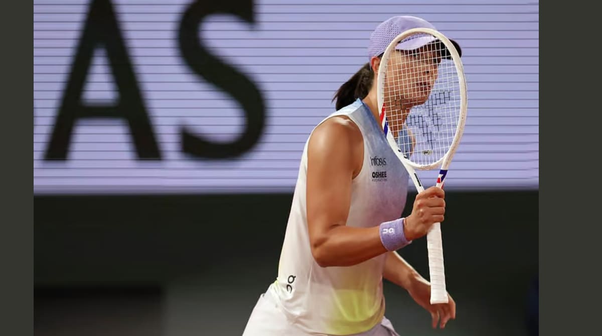 Sabalenka-vs-Swiatek-Live-Score-Stats-H2H-Prediction